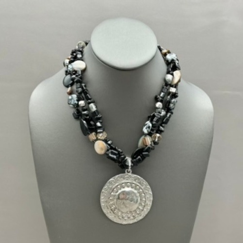 Necklace Women Black Multi Strand Beaded Silver Tone Medallion Pendant 20 Inch